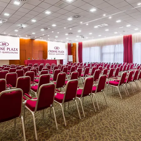 Crowne Plaza Venice East By Ihg Hotel