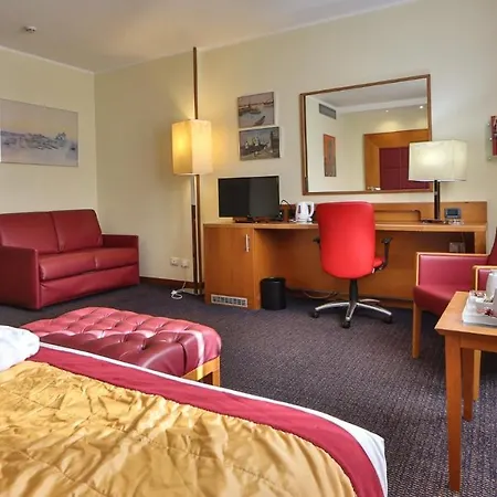 Hotel Crowne Plaza Venice East By Ihg 4*