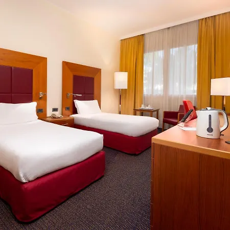 Otel Crowne Plaza Venice East By Ihg 4*