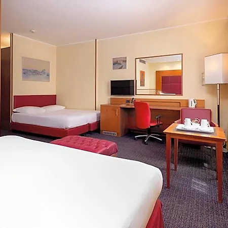 Crowne Plaza Venice East By Ihg Quarto dʼAltino