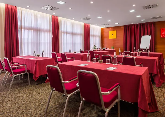 Crowne Plaza Venice East By Ihg